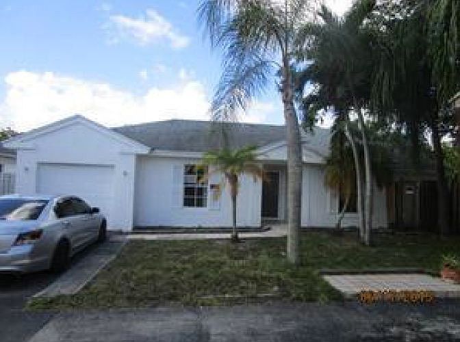 1st image of 5797 Woodland Point Dr