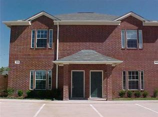 2416 Berger Dr, Bryan, TX 77802