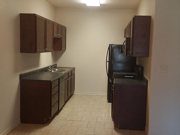 3rd image of 40 Private Road 13261
