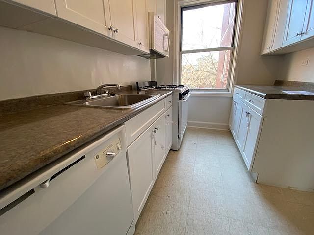 1st image of 908 Palmer Ave #6