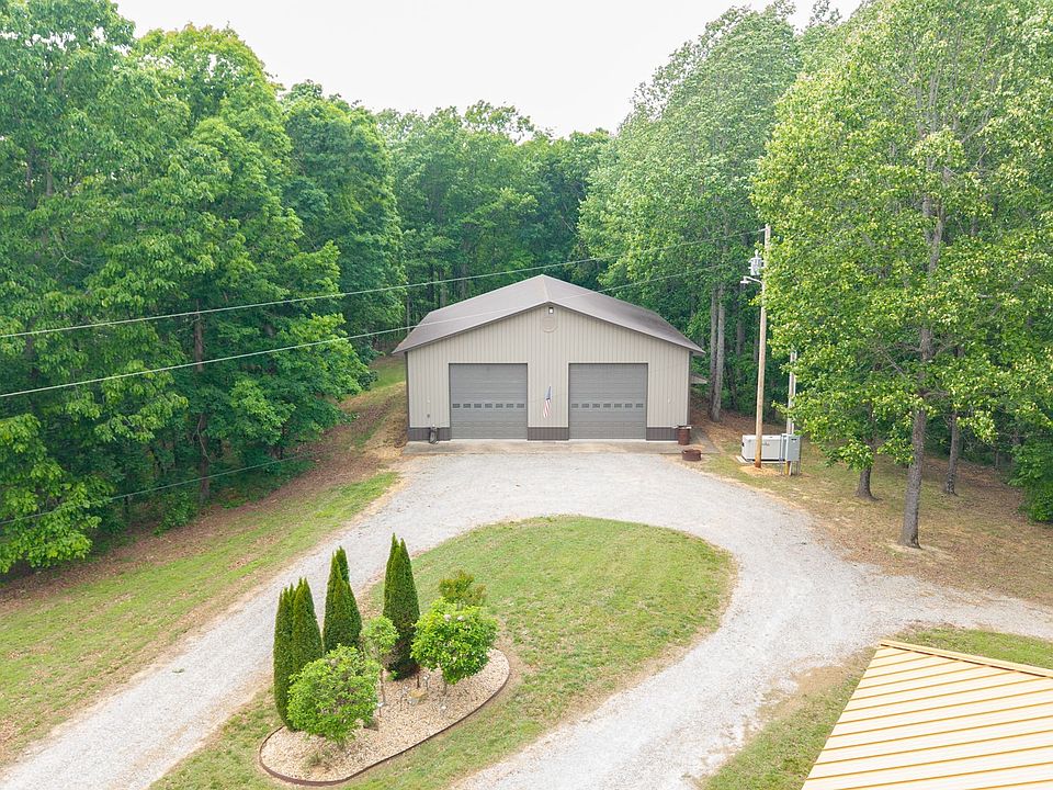 64th image of 185 Ravenridge Rd