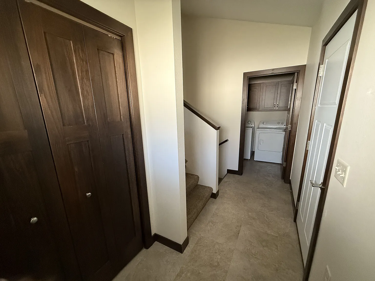 3 bed, 1040 sqft, $1,695 — Photo 1