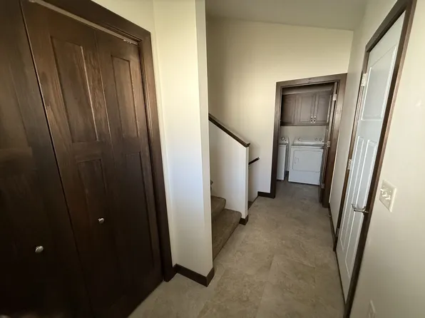 1946 Southridge Ave APT 1, Menomonie, WI 54751