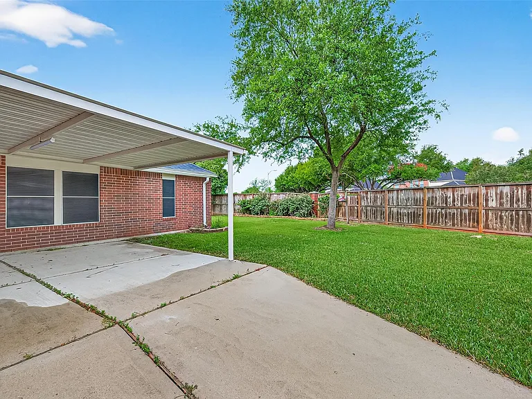 1646 Martin Lake Dr — Photo 46