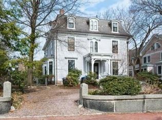 15 Maple Ave #3, Cambridge, MA 02139