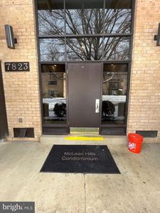 7823 Enola St APT 103, Mc Lean, VA, 22102
