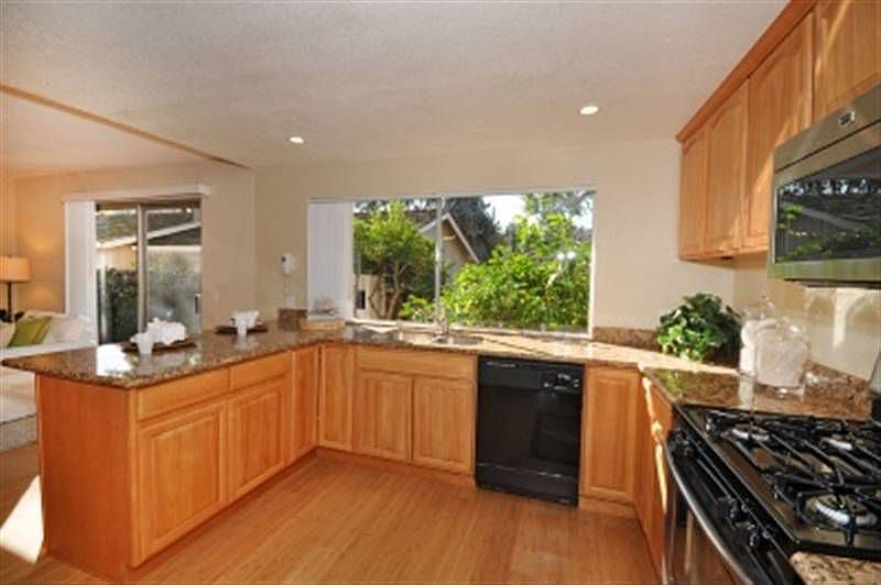 1st image of 10066 Spanish Oak Ct