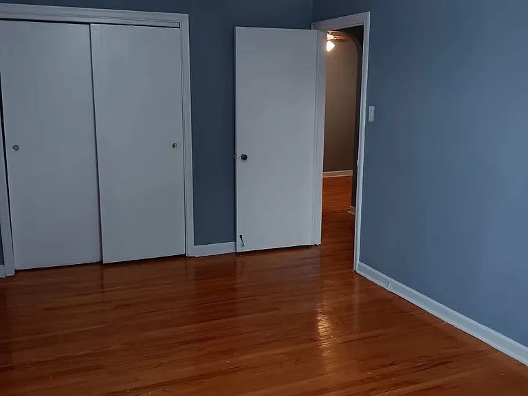 1914 Solly Ave #1 — Photo 7