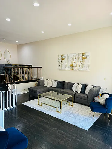 4664 Willis Ave #4 Photo 1