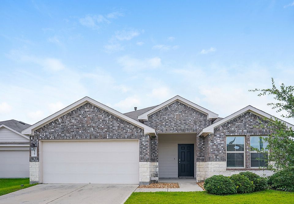 1st image of 21302 Brookwood Crescent Dr