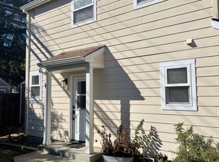 3930 T St, Sacramento, CA