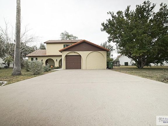 2nd image of 608 De Leon Ave