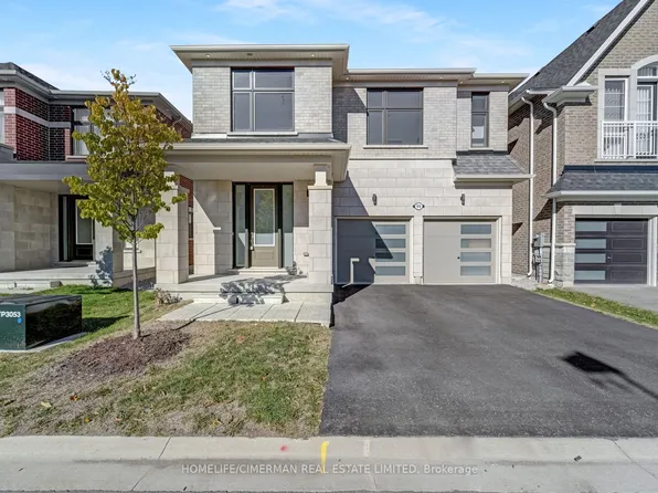 99 Black Walnut Ct, Aurora, ON L4G 3X7