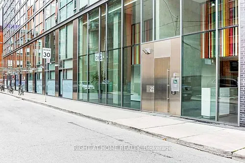 25 Oxley St #412 Photo 1