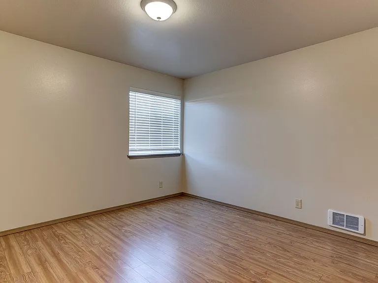 M0833 Arbor Terrace Condo's — Photo 52