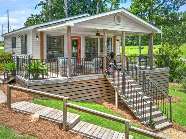 163 Spurgeon Dr SE, Milledgeville, GA 31061