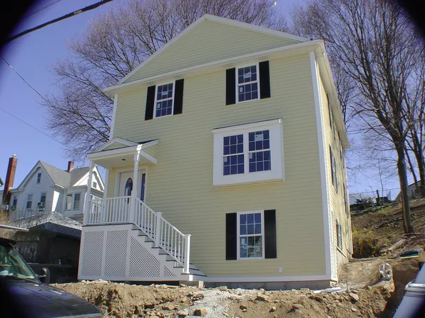 19 Clayton St, Lynn, MA 01904