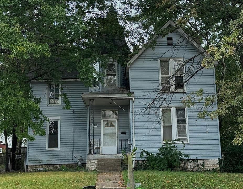 1st image of 6252 Famous Ave