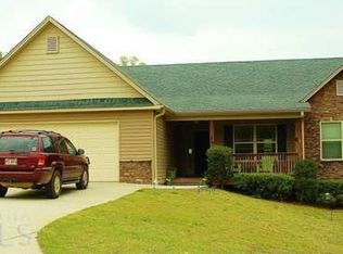 29 Frances Dr, Cleveland, GA 30528