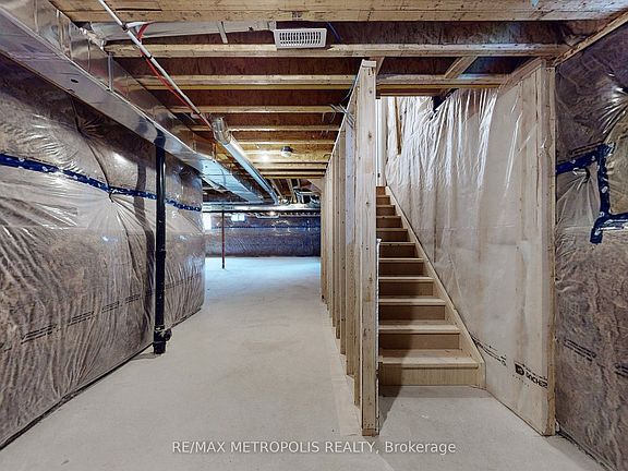 4th image of 285 Flavelle Way