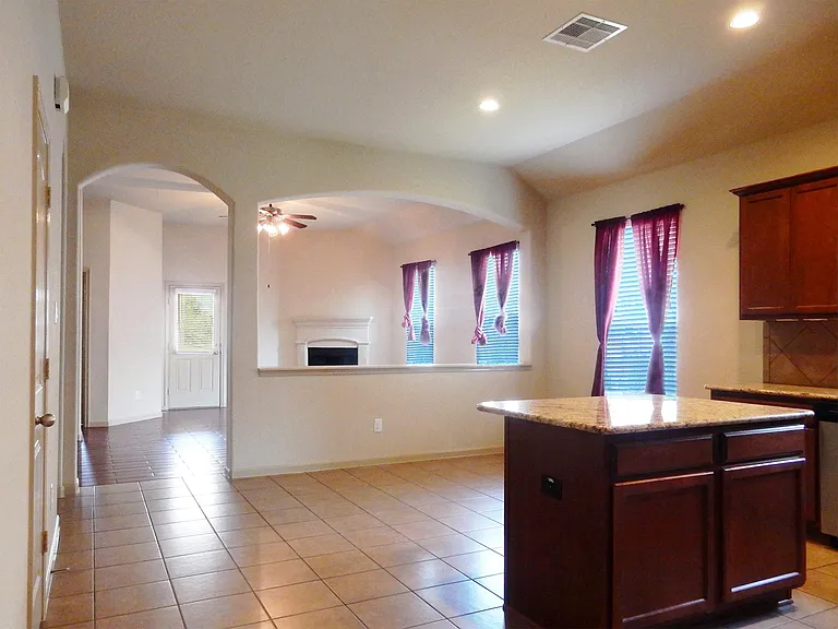 24510 Avellino Ct — Photo 6