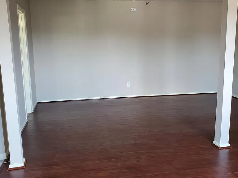 5113 Lindsay St #3 — Photo 4