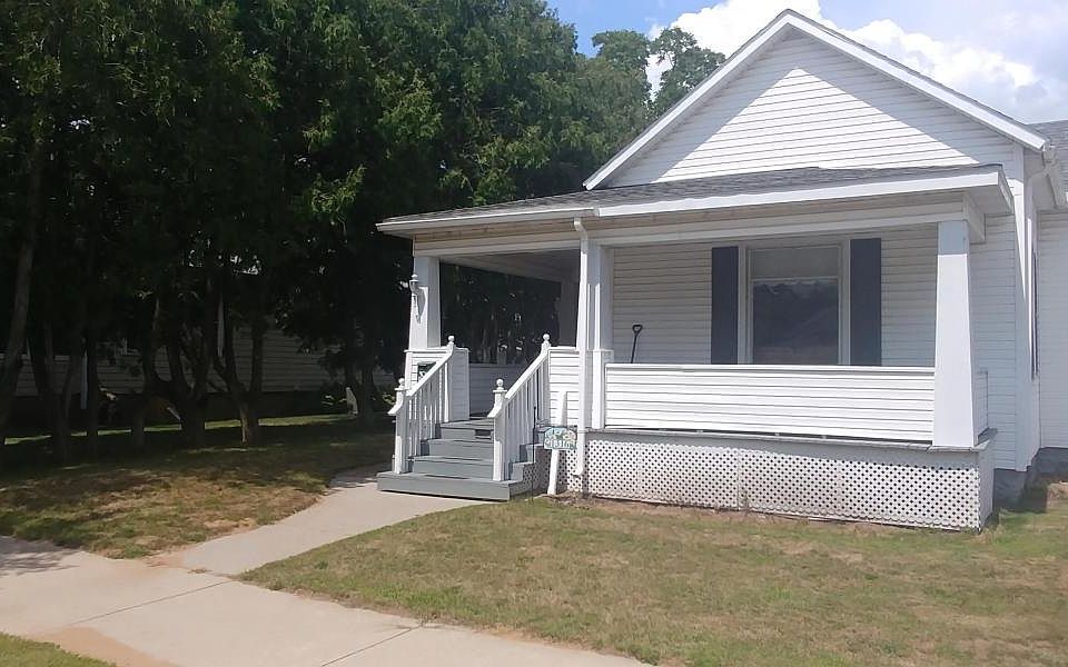 1st image of 1316 14th Ave