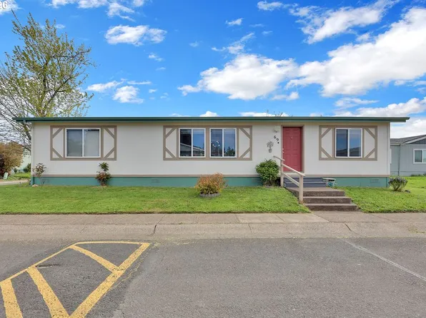 700 N Mill St Unit 69, Creswell, OR 97426