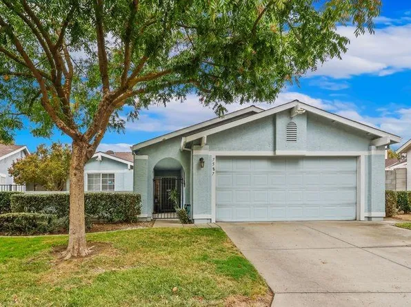 7587 N Sunmore Ln, Sacramento, CA 95828