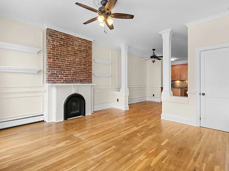 1206 Washington St #3 — Photo 4