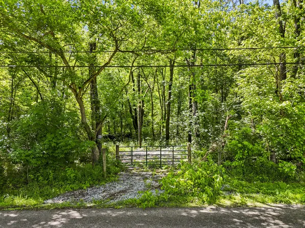 8671 W Highway 36, Sharpsburg, KY 40374