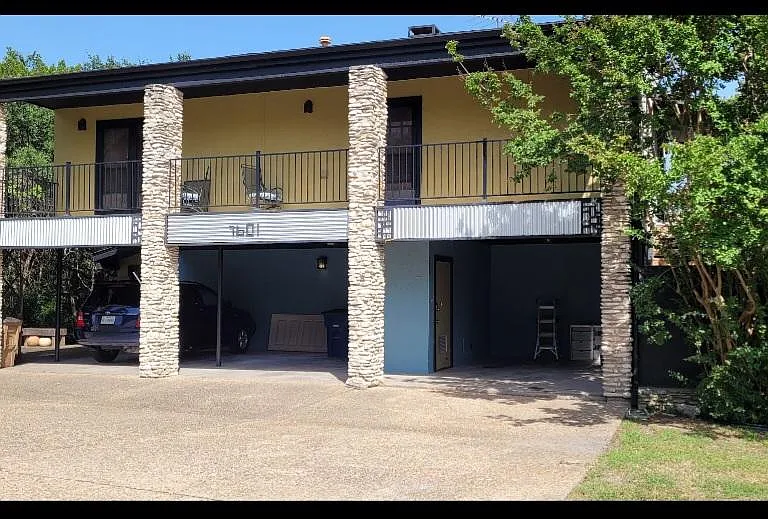 7601 Hart Ln #B — Photo 11