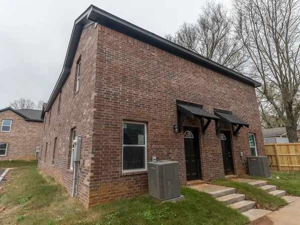 Brand New Townhomes!, 1346 N Porter Rd #4, Fayetteville, AR 72703