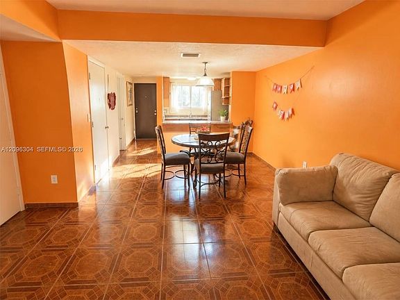 3rd image of 14030 NE 3rd Ct