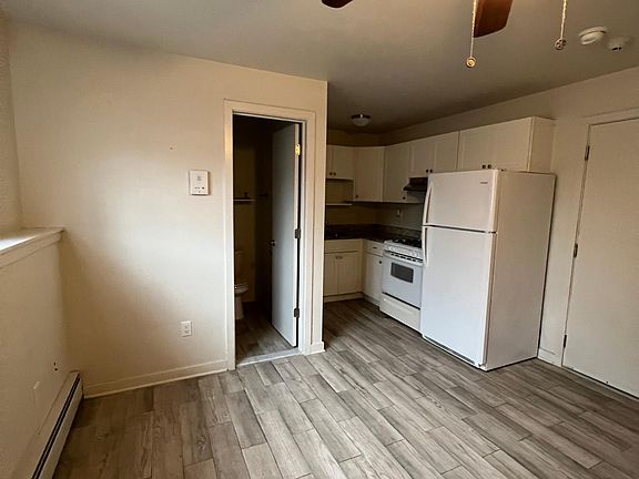 2nd image of 18 Farmington Ave APT C3