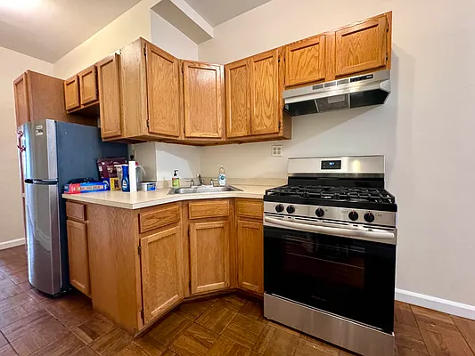 Rented by Compass | media 6