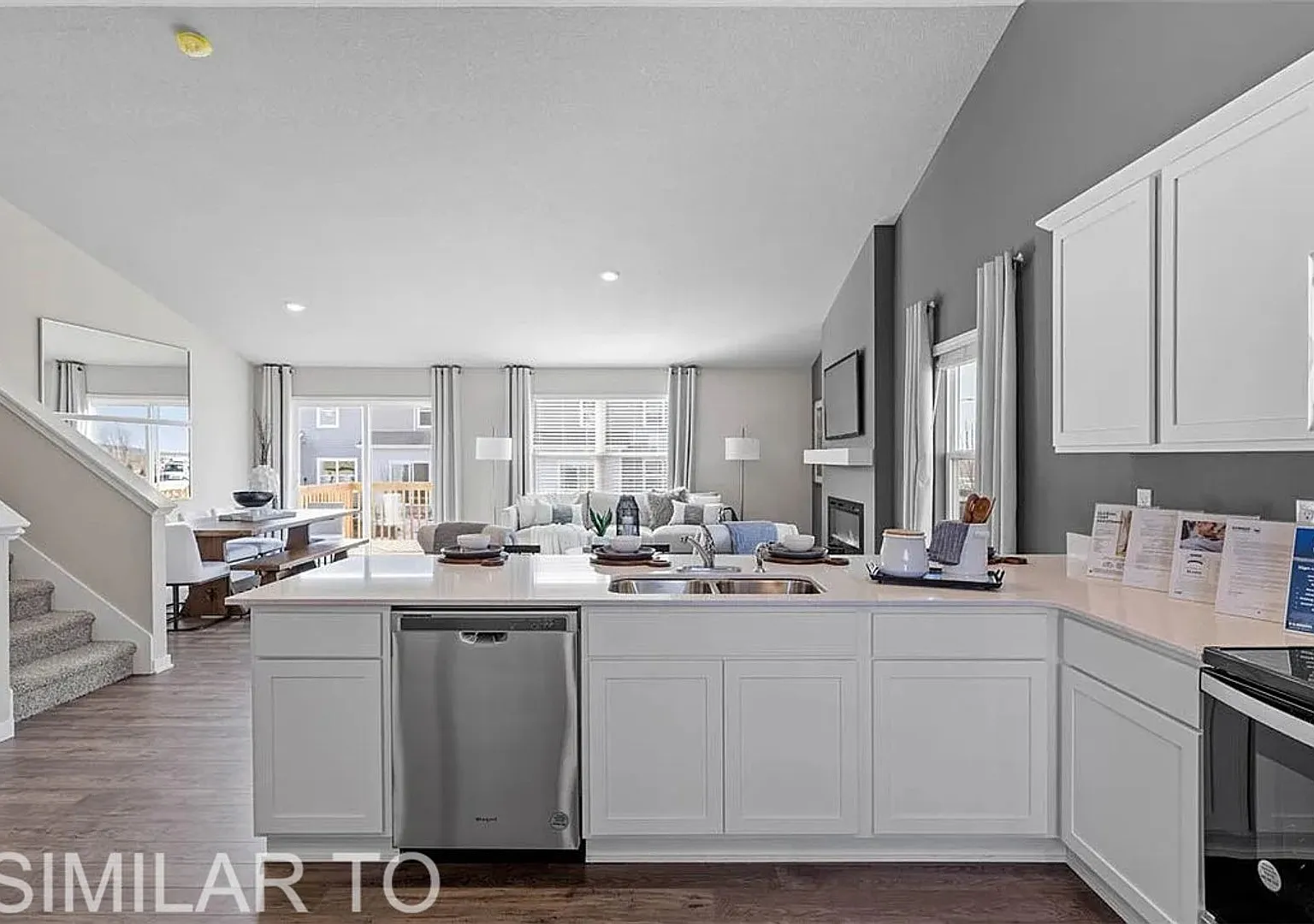 Welcome to 1120 Northview Drive in Waukee! — Photo 3