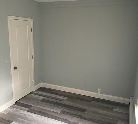 4th image of 74 Bouvier Ave Floor 1