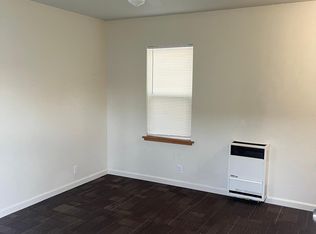 1293 Clover Dr APT C, Santa Rosa, CA 95401