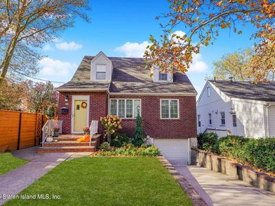 710 Oakland Ave, Staten Island, NY, 10310