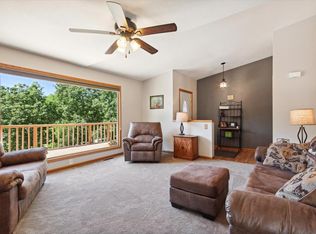 6570 N Oak Ridge Rd, Evansville, WI 53536