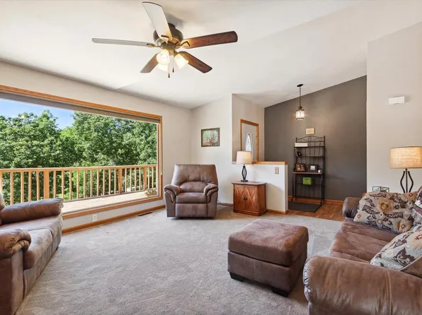 6570 North Oak Ridge Road, Evansville, WI 53536