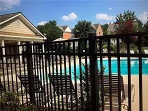 3680 Postwaite Cir — Photo 2