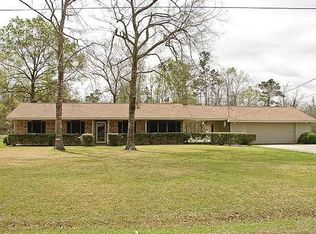 225 Crescent St, Vidor, TX 77662