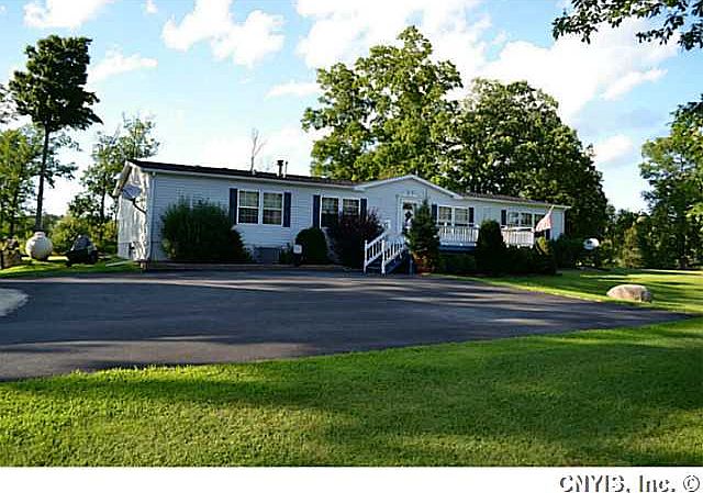 1st image of 6 Howes Pineview Dr