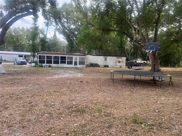 4021 Lowell Ln, Zephyrhills, FL 33541