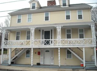 21 Peirce St APT 7, East Greenwich, RI 02818