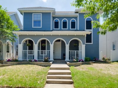 1144 Spanish Moss Dr, Aubrey, TX, 76227