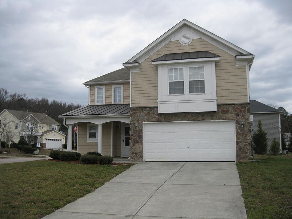 1st image of 518 Cove Hollow Dr