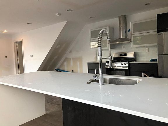 5th image of 1453 N 7th St #2B